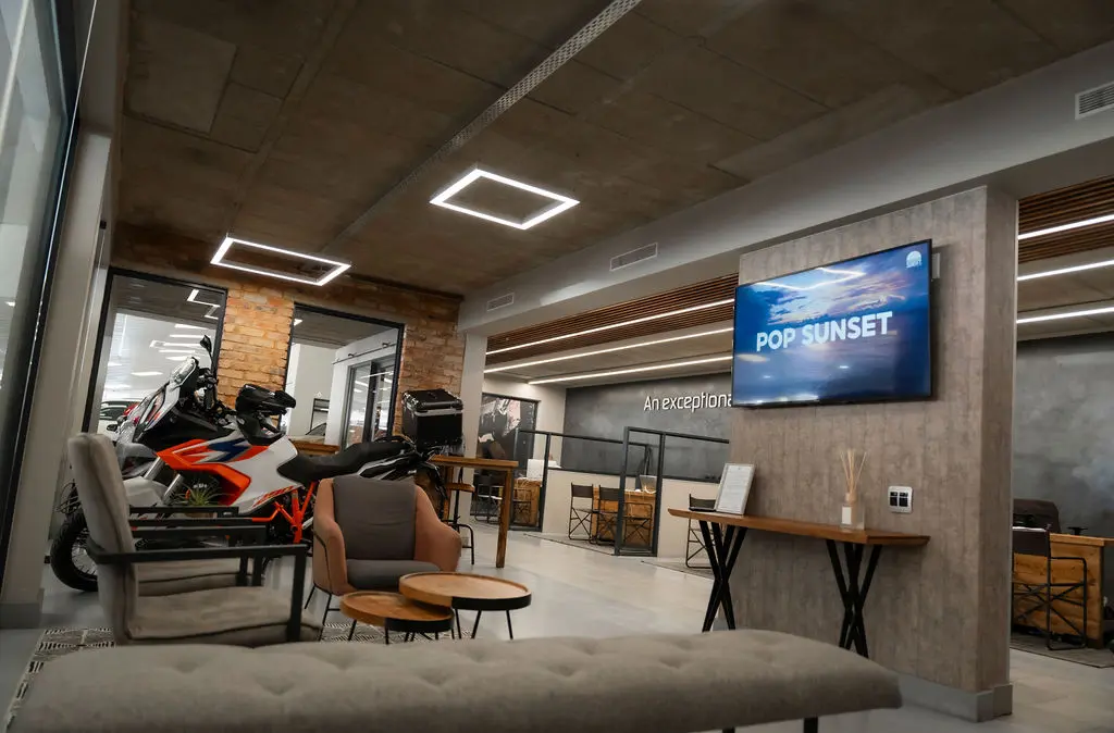 Avura Executive Auto — our team and vehicles